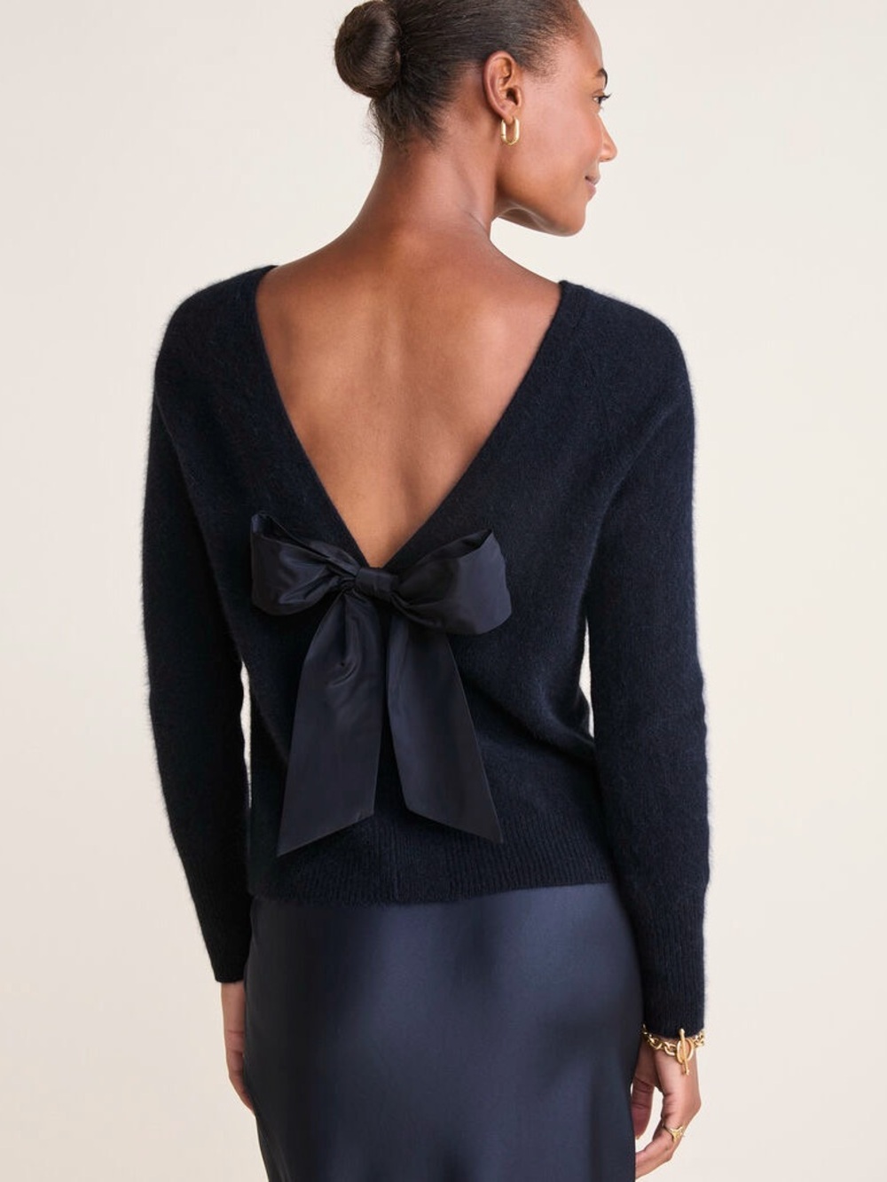 Vineyard Vines Wool Fox Sweater Women’s M Navy Bow Back V Neck Martha’s Vineyard